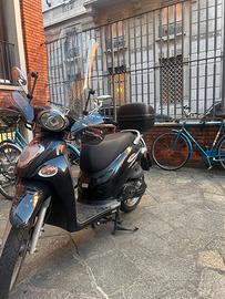 Kymco People 125