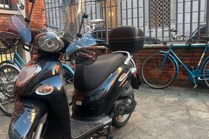 Kymco People 125