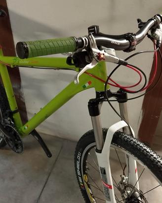 bici del 26 usata MTB h48 in alluminio 