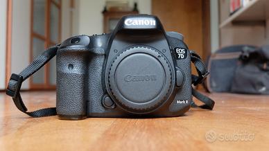 CANON 7D MK II