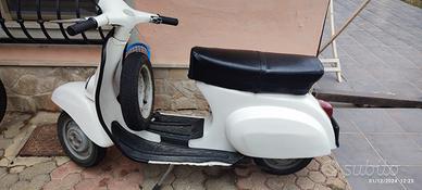 Piaggio Vespa 50 R (V5A1) - 1966