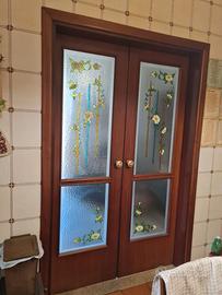 PORTA SCORREVOLE con vetri lavorati