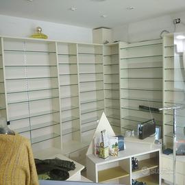 Arredamento Per Negozio