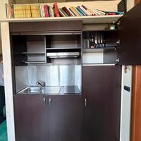 CUCINA CON CHIUSURA A SERRANDA