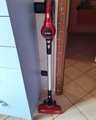 Scopa elettrica bosh proanimal senza fili