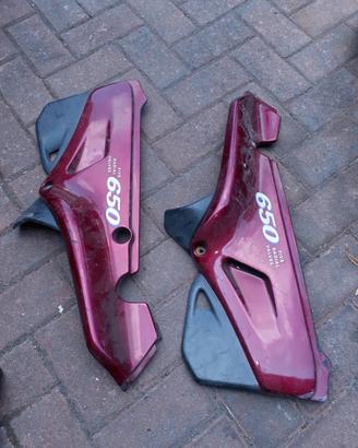 Pegaso 650 : forcella cerchio plastiche carburator