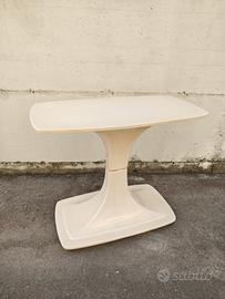 Tavolino Space Age design Astarte Milano 