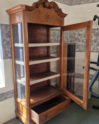mobile vetrinetta in legno + cassettone  basso