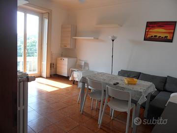 Bilocale ristrutturato - viale Corsica 72 a Milano