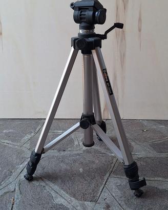 Treppiede modello Daiwa MT-3200