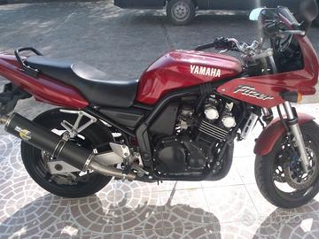 Yamaha fzs 600 fazer s
