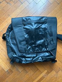 Borsa BMW a tracolla