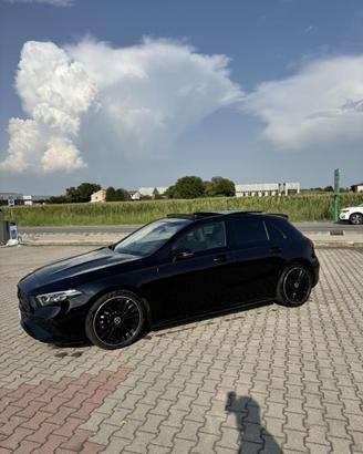 Mercedes-BenZ Classe A 200d Premium AMG 2025