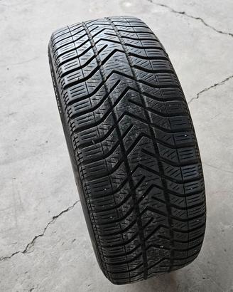 Set 4 gomme invernali complete di cerchi x audi A3