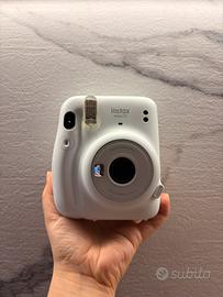INSTAX MINI 11 polaroid