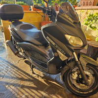 Yamaha Xmax 250