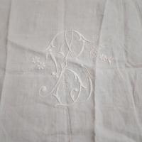 ricamo antico dell'800 in bisso di lino