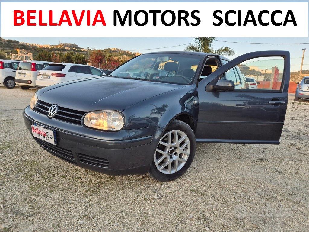 VOLKSWAGEN Golf 4ª serie