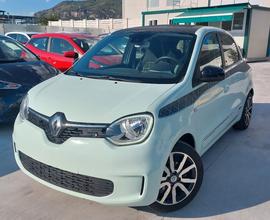 Renault Twingo TCe 90 CV AUTOMATICA con BLOCKSHAFT