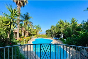 Vista,piscina,giardino