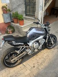 Yamaha Fz6