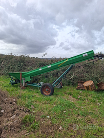 Nastro trasportatore attrezzo agricolo