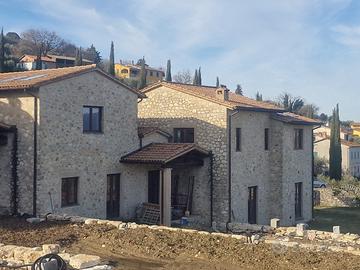 Villa a schiera a Avigliano Umbro