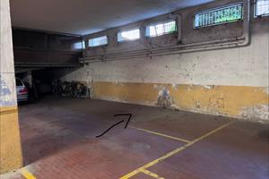 Posto auto in Garage condominiale in centro