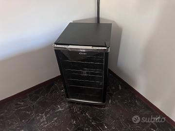 cantinetta vino a marchio Candy.