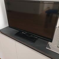 smart TV 24"