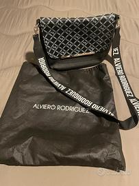 Borsa Alviero Rodriguez