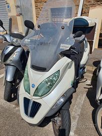Piaggio MP3 300 - 2015
