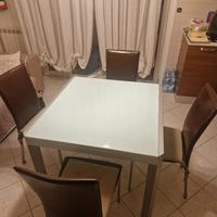 Tavolo Calligaris 90x90 allungabile + 4 sedie in p