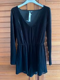 Tuta corta in velluto nuova