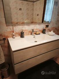 Mobile Bagno con lavabo e specchiera