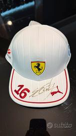 Cappellino S. Ferrari Puma Leclerc 25 Autografato