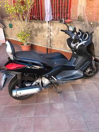 Yamaha xmax250