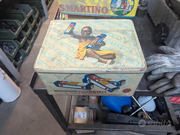 lotto 4 scatole di latta anni 70