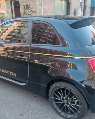 Abarth 695