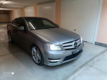 Mercedes c220 coupé tetto panoramico