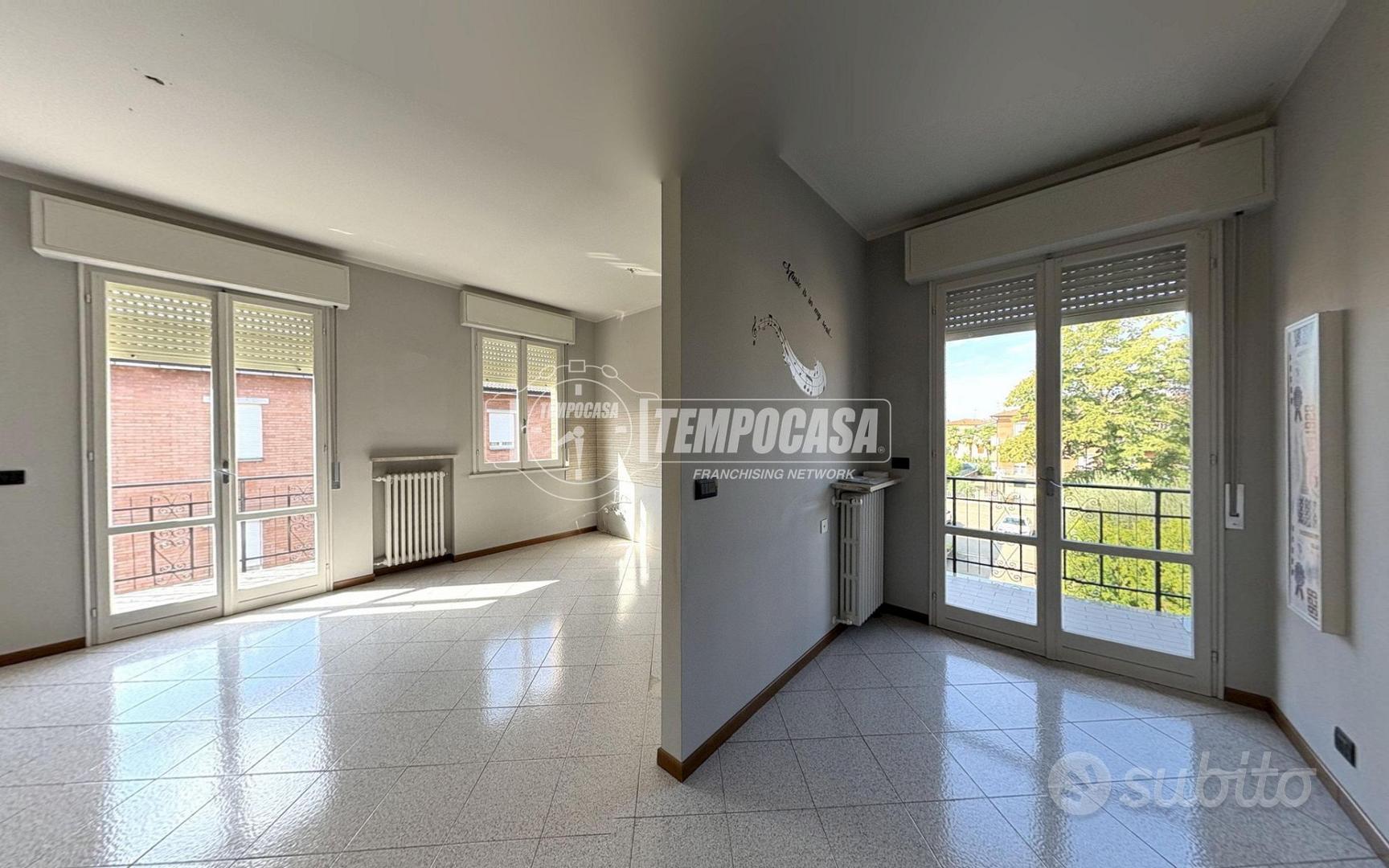 Appartamento – RE - Vista 2