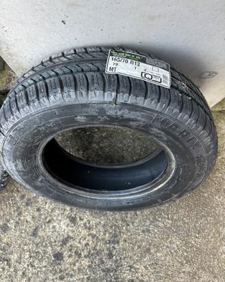 Pneumatici 4 stagioni