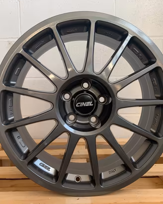 Cerchi in lega Cinel Racing Turismo 8x18 Hyundai