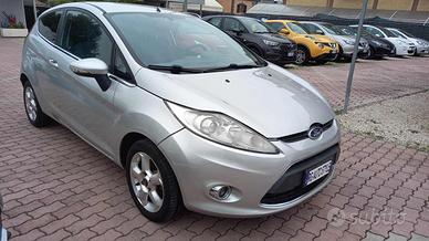 FORD Fiesta 1.4 3 porte Bz.- GPL