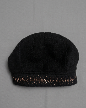 Basco nero donna in misto lana Angora con strass d