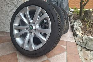 Cerchi in lega Skoda + gomme