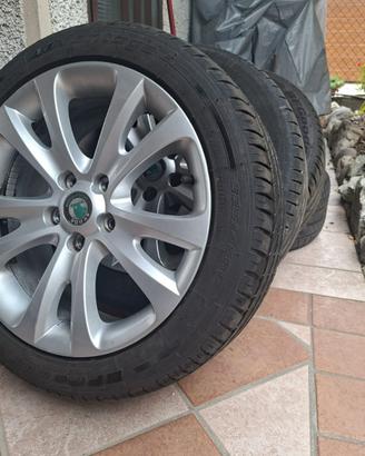 Cerchi in lega Skoda + gomme