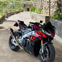 Aprilia Tuono V4 1100 - 2023 - garanzia 2027