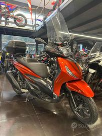 PIAGGIO Beverly 300 i.e. beverly 300