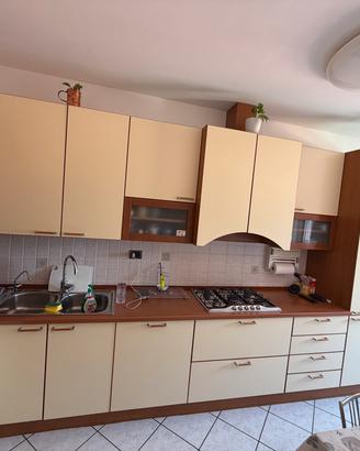 Cucina Completa in condizioni Perfette
